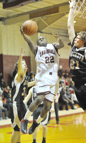 Late run lifts Cardinlas past Yellowjackets