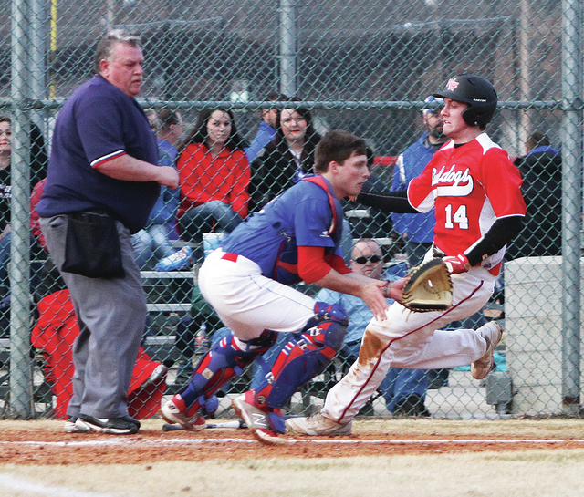Bulldogs drop season opener