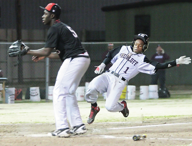 Zebras freshman cools Hermit bats
