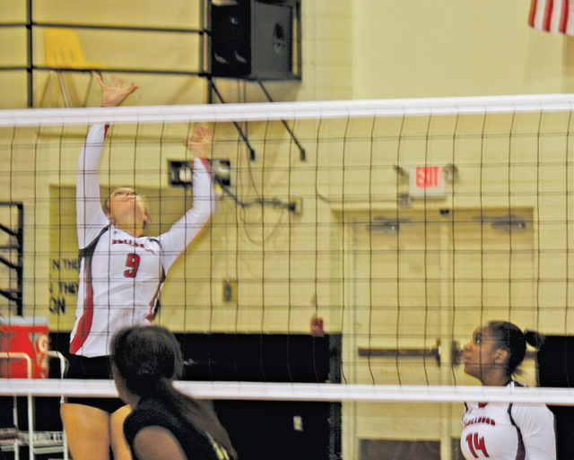 WH sweeps Robinson in season opener