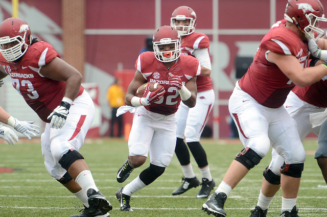 Quick scores help Hogs snap 10-game skid