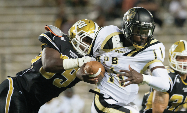 Low Lights: Cyrus’ big night helps Hornets embarrass Lions