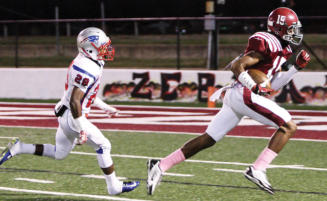 Passing attack adds flexibility to Zebra offense