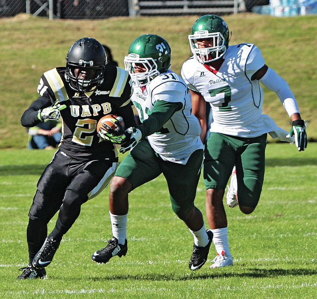 Young Strikes Again: Career-high 10 catches help Lions win 7th straight meeting with Devils