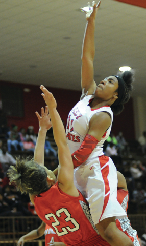 DC girls fend off rally, draw Monticello