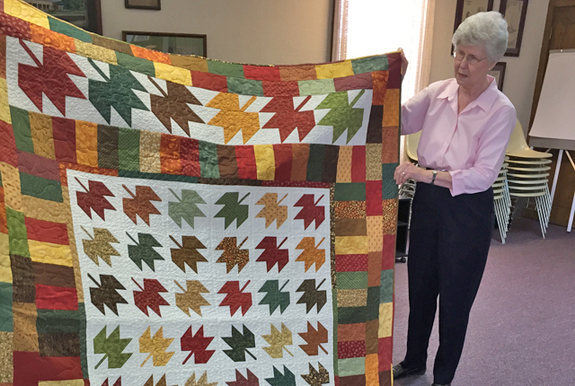Grand Prarie Quilt Society meets, shares latest projects