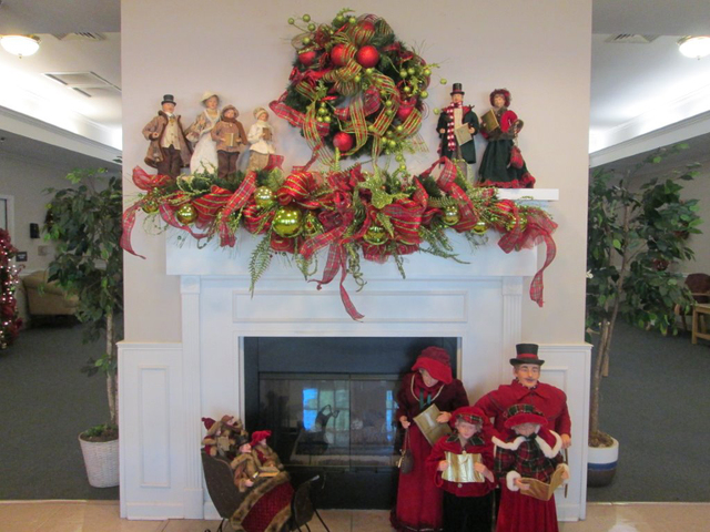 Whispering Knoll sets holiday event