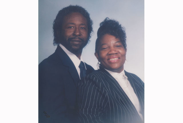 Renewal ceremony held for Smiths