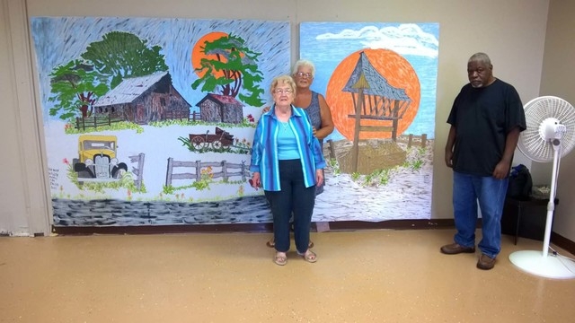 Strachota seniors paint murals