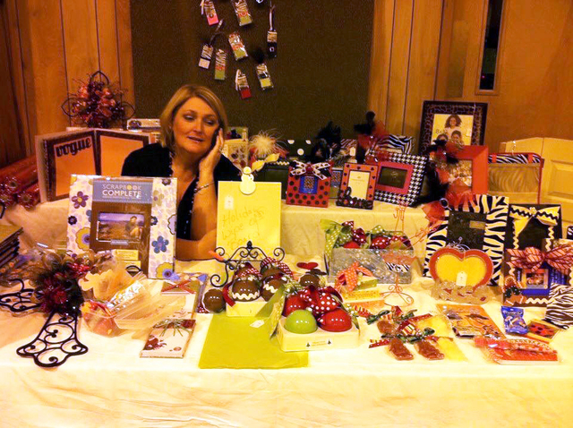 White Hall UMC to host Mistletoe Market