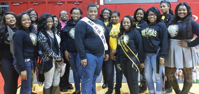 UAPB freshmen collect toys for needy, ill children