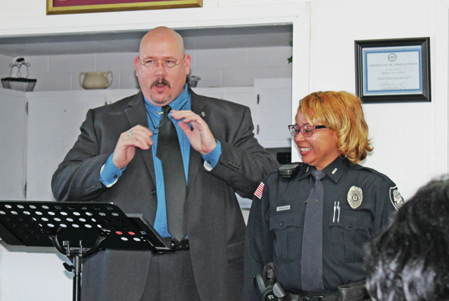 Officer recognized by chief for quick thinking