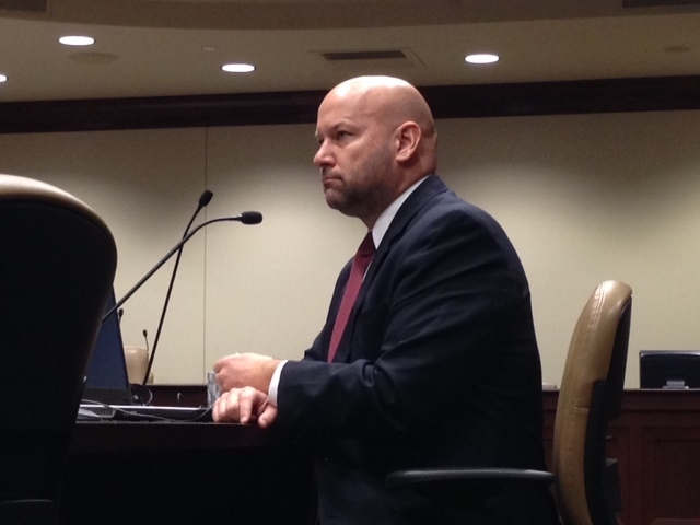 Lawmakers OK extension of lottery vendor’s contract