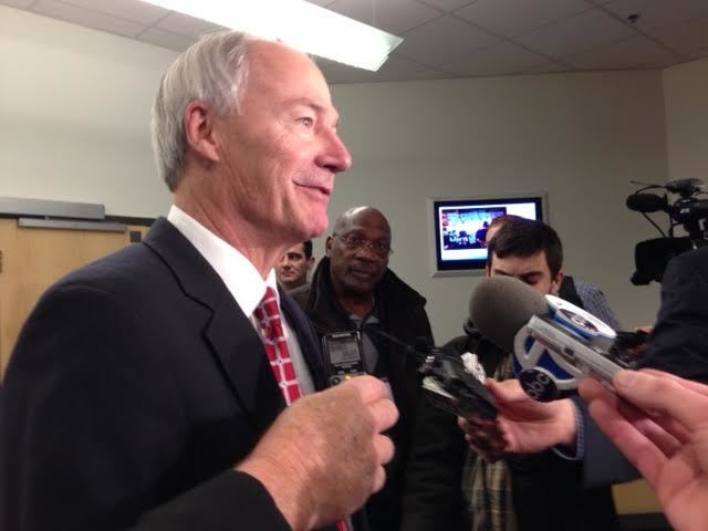 Hutchinson says he’ll release budget next week