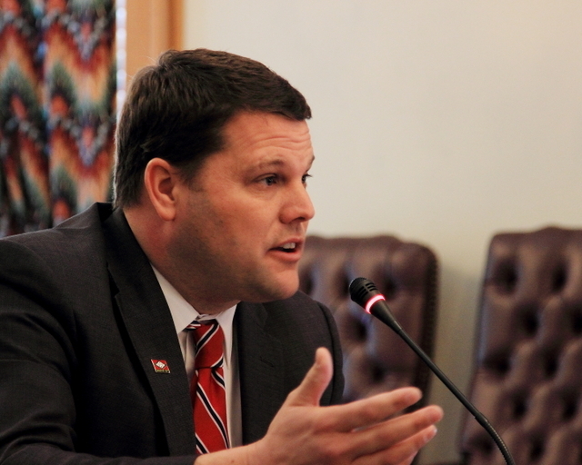 Bill to ban anti-discrimination laws at city, county level advances
