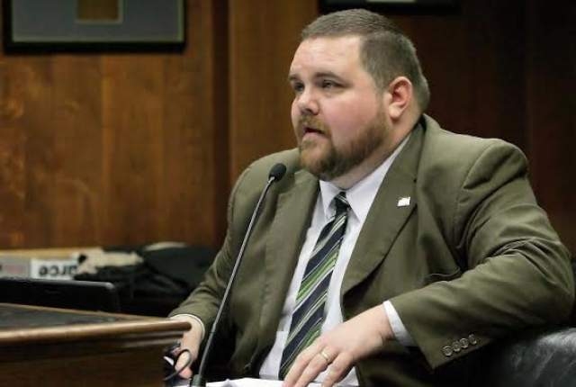 Committee endorses bill on religious protections