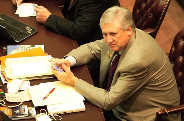 House approves bills on creation of school districts, use of drones