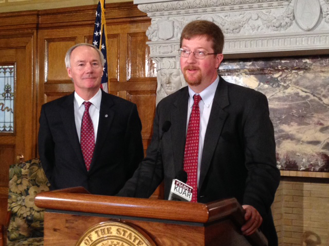 Hutchinson picks Key for education commissioner, seeks law change