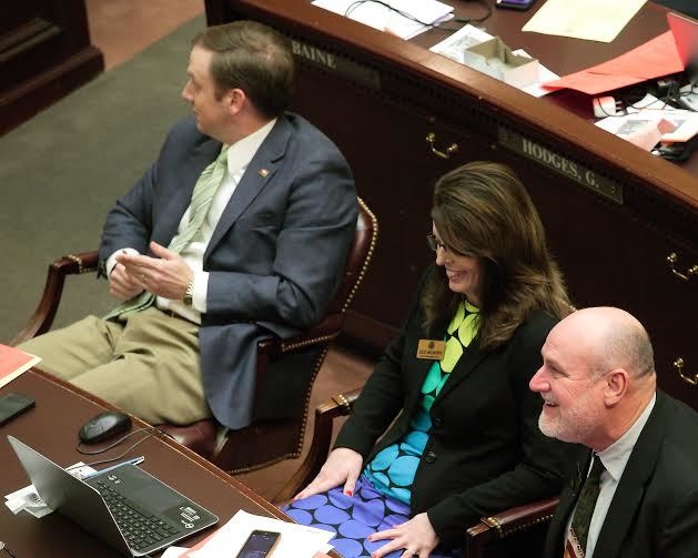 Lawmakers OK bills on abortion drug, alcohol tax