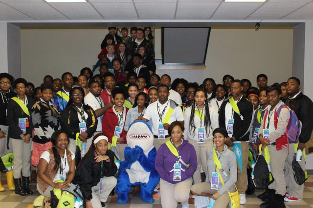 Watson Chapel High students visit SEARK