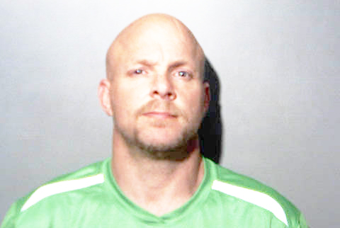 Cash-only bond set in alleged theft