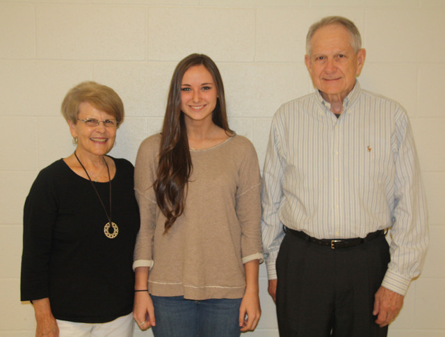 Star City student receives Majors scholarship