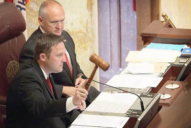 Arkansas Legislature convenes for special session
