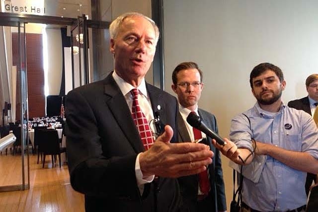 Hutchinson expects quick resolution of PARCC dispute
