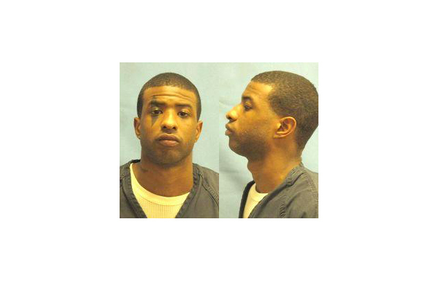 Police seeking robbery suspect