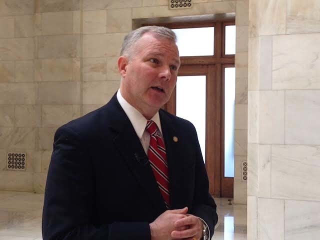 Task force: Keep Common Core for now but review, improve standards