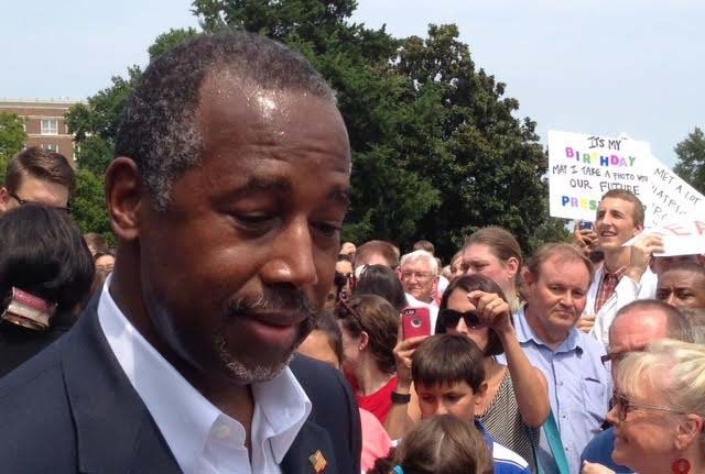 Ben Carson brings presidential campaign to Arkansas