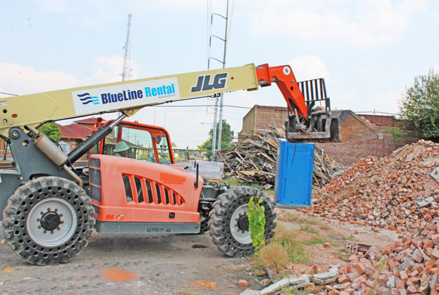 Downtown building cleanup may not be done by UAPB homecoming