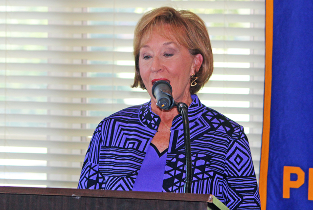 Former Arkansas first lady promotes benefit to restore inaugural gowns