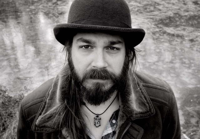 Nashville artist Ward Davis to sing at UAM