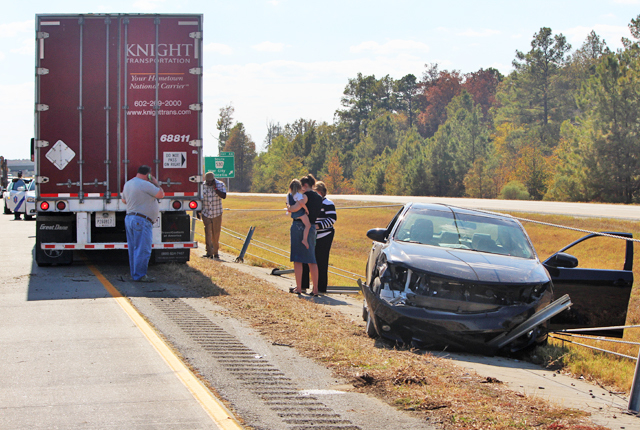 No injuries in accident on interstate