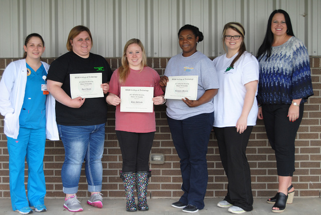 UAM-McGehee nursing students receive awards