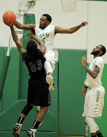 Weevils drop third straight