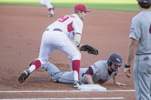Razorbacks respond as player-run team