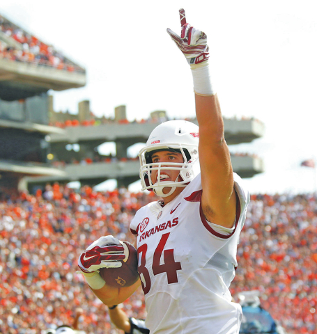 Arkansas’ Henry named consensus all-American