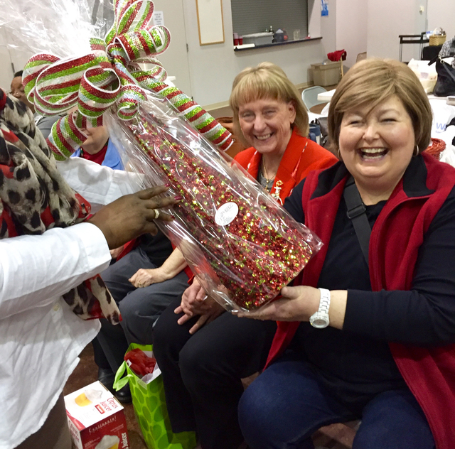 Heart-N-Hands EHC celebrates holidays
