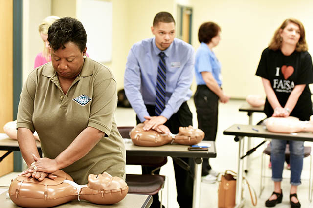 SEARK conducts CPR, AED training