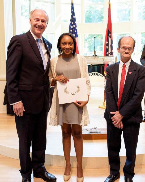 WH graduate earns governor’s commission scholarship