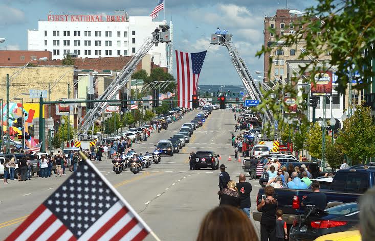Community, officials honor slain Sebastian County deputy