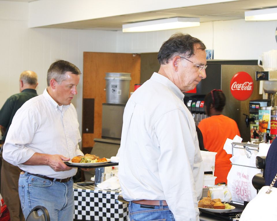 Boozman, Westerman tour Pine Bluff Thursday