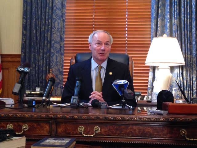 Governor says he favors single special session on Medicaid, highways