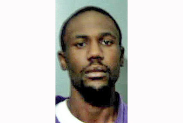 Cash-only bond set in alleged robbery