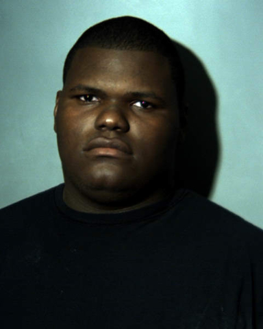 Man arrested after allegedly cashing checks with no money in account