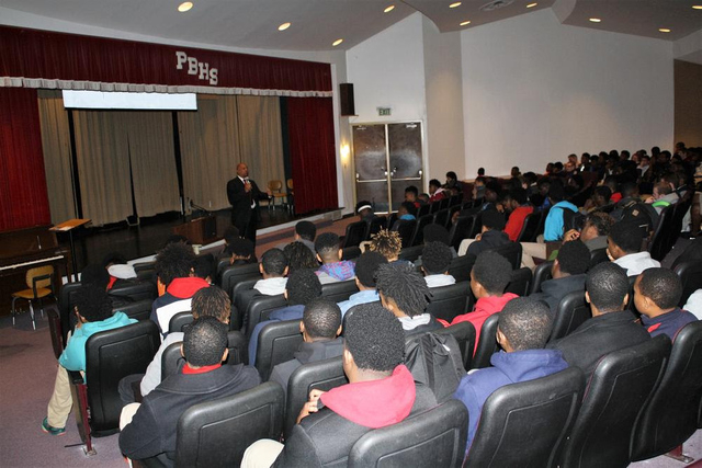 Sheriff visits PBHS, stresses importance of clean criminal records