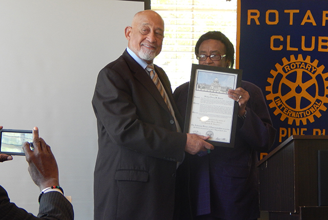 Speaker at Pine Bluff Rotary Club encourages unity in PB