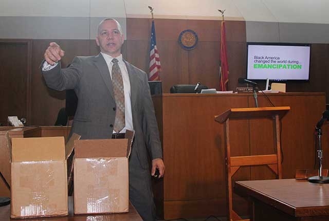 Expert gives advice on financial matters to Jefferson County Teen Court